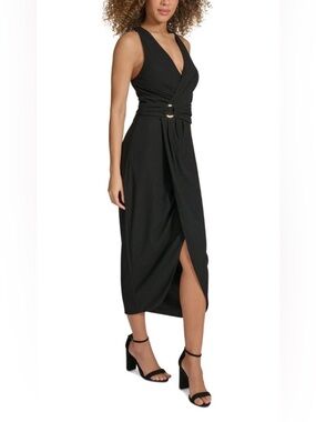 NWT SIENA SIZE 2 BLACK SLEEVELESS V-NECK FAUX WRAP WITH KEYHOLE MIDI DRESS